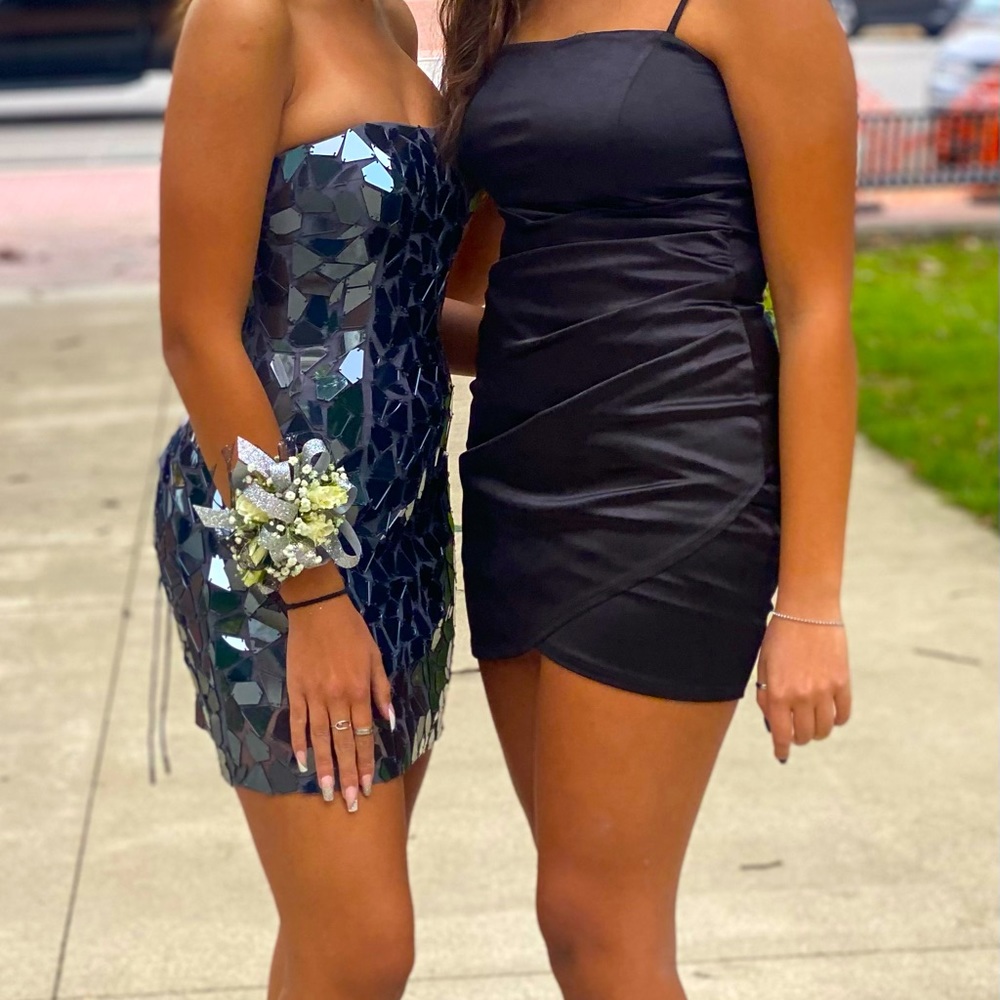 Black Mirror Sherri Hill Dress!